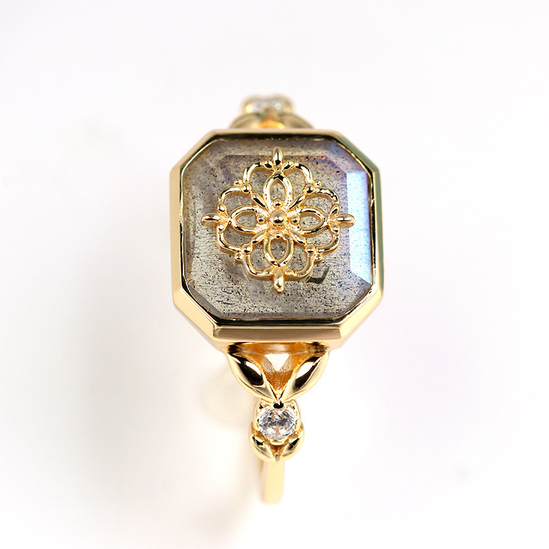 Ancient seal ring AL24112383
