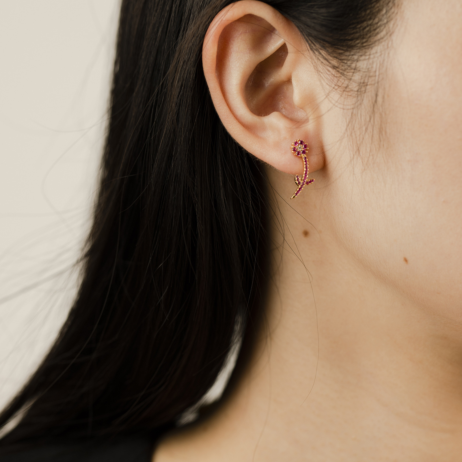 Fashion petal earrings
