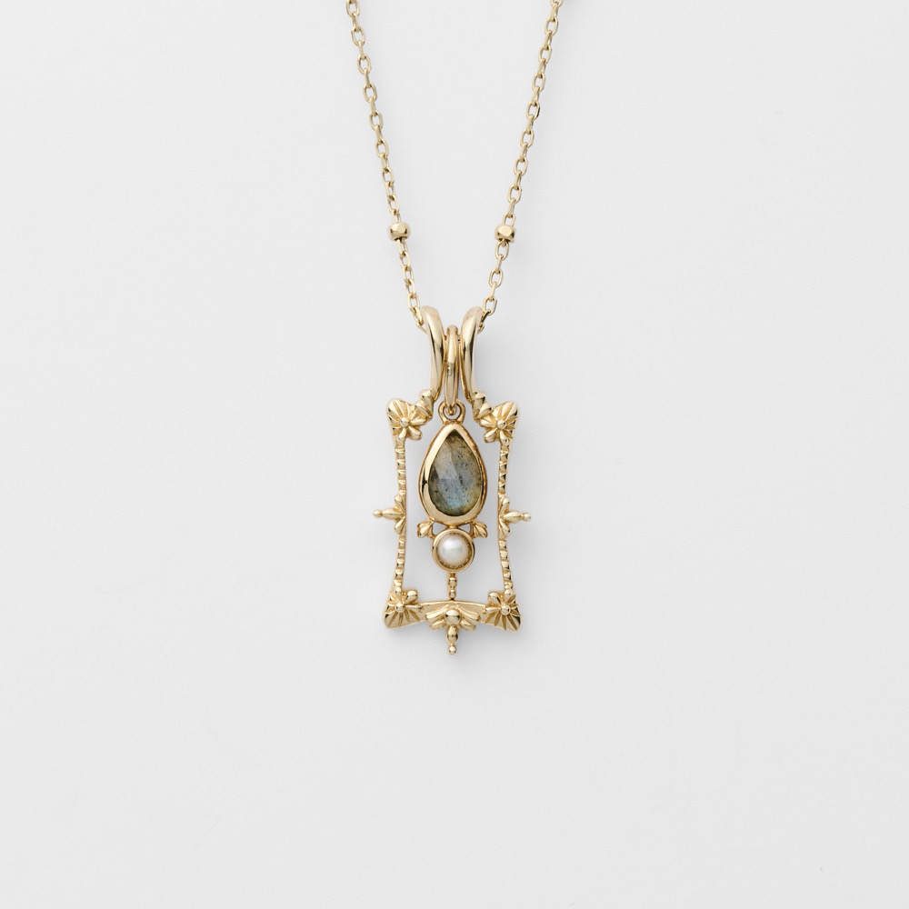 European Castle Vintage Style Necklace AL24112380
