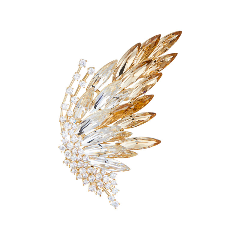Brilliant butterfly wings brooch