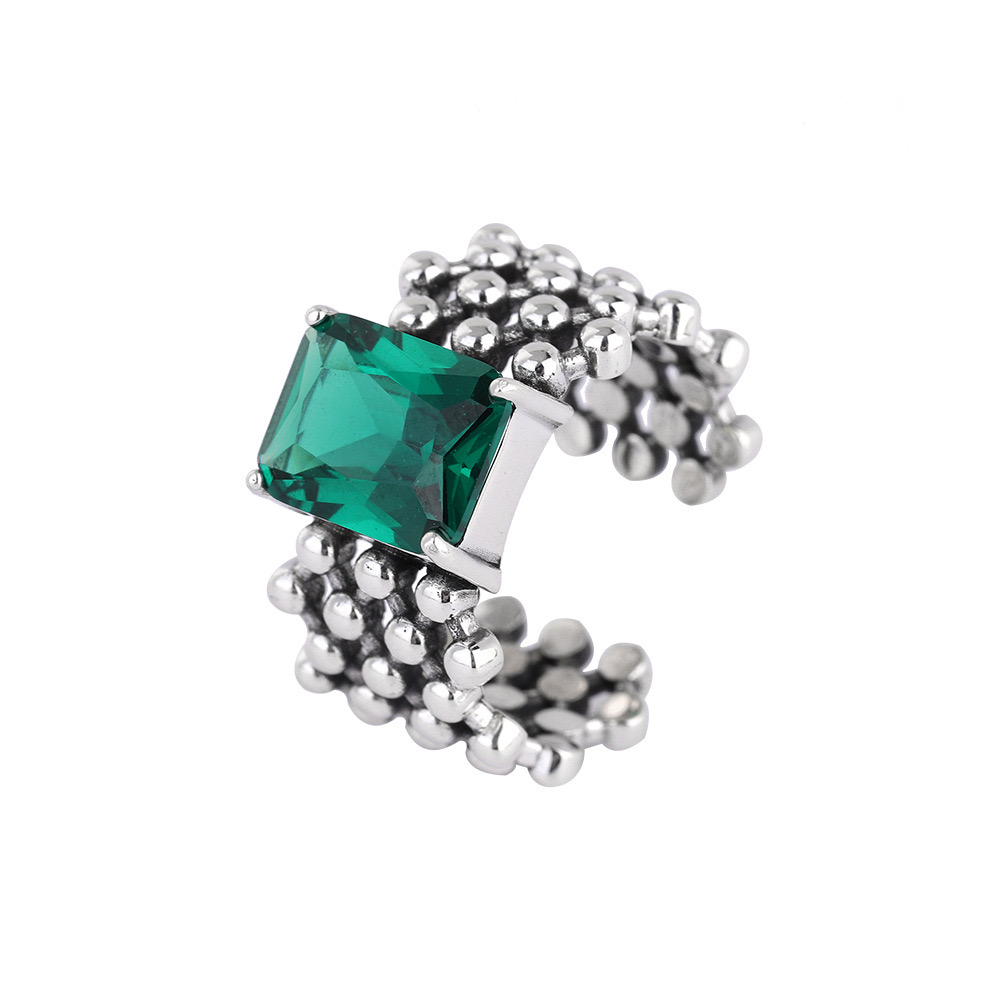 Emerald Vintage Style Ring